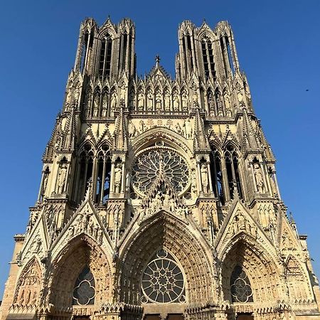 Hermes - Reims En Grandアパートメント エクステリア 写真